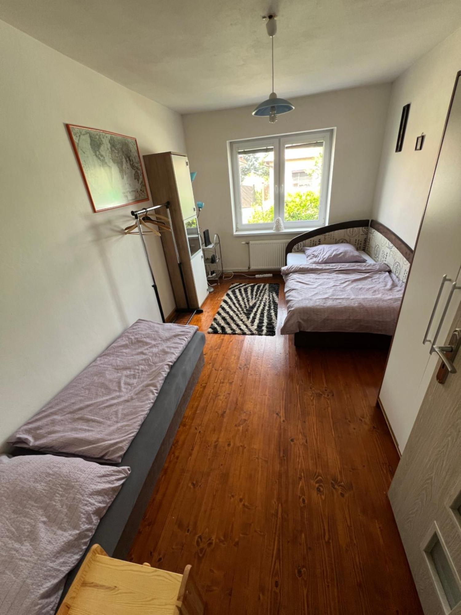 -Self-Check- 4-Bedroom Family House With Heated Tub Levice Luaran gambar